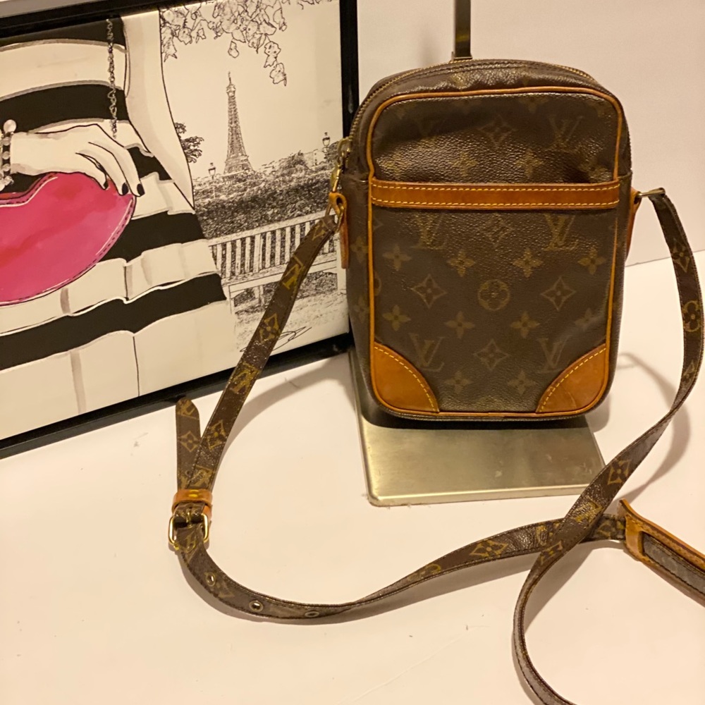 Authentic Louis Vuitton Danube Monogram